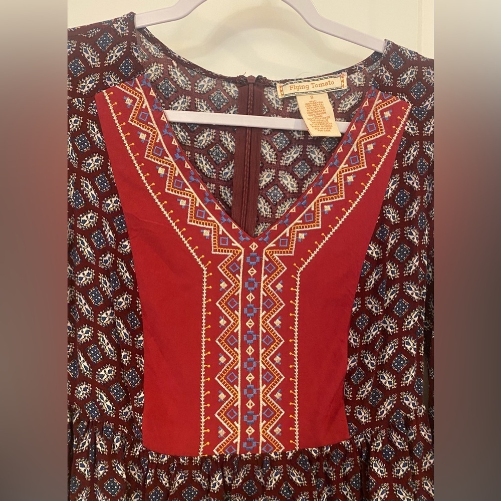 Flying Tomato Dress Sz S Burgundy Print Lace 3/4 Trimmed Sleeves Embroidered - Picture 5 of 7